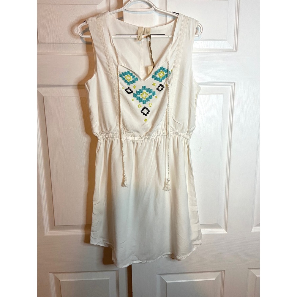 Kenji White Sleeveless Beaded Boho Mini Dress Size 6 Elastic Waist Tassels NWT